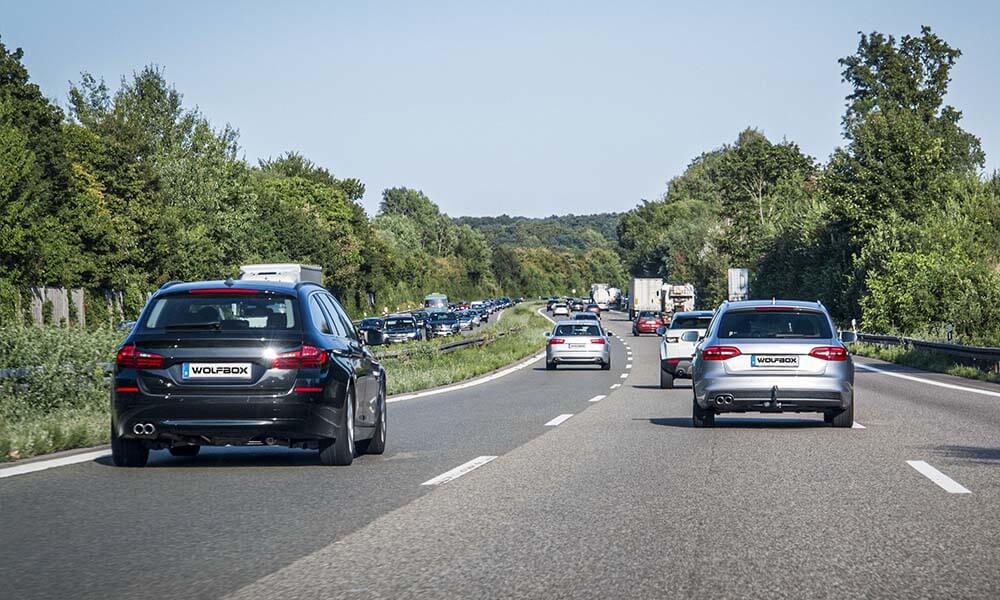 sharp 4K UHD dash cam footage of cars on highway with readable license plates